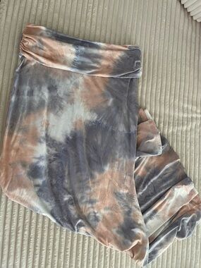 Tie-Dye Maxi Skirt